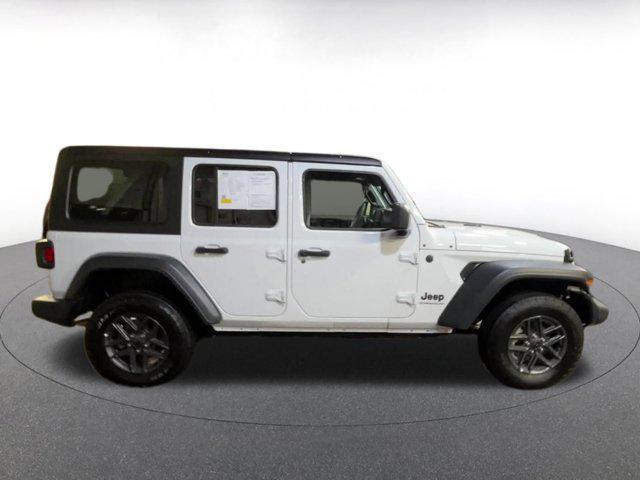 used 2025 Jeep Wrangler car, priced at $33,700