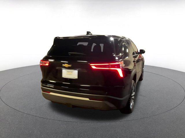 used 2025 Chevrolet Equinox car, priced at $26,137