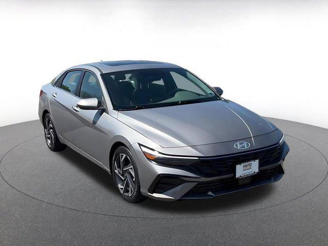used 2025 Hyundai Elantra car, priced at $20,254