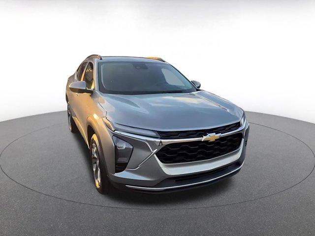 used 2025 Chevrolet Trax car, priced at $20,349