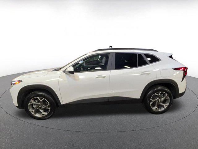 used 2025 Chevrolet Trax car, priced at $20,366