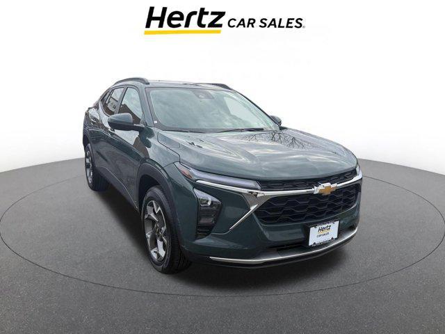 used 2025 Chevrolet Trax car, priced at $20,389