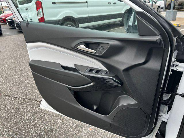 used 2025 Chevrolet Trax car, priced at $20,359