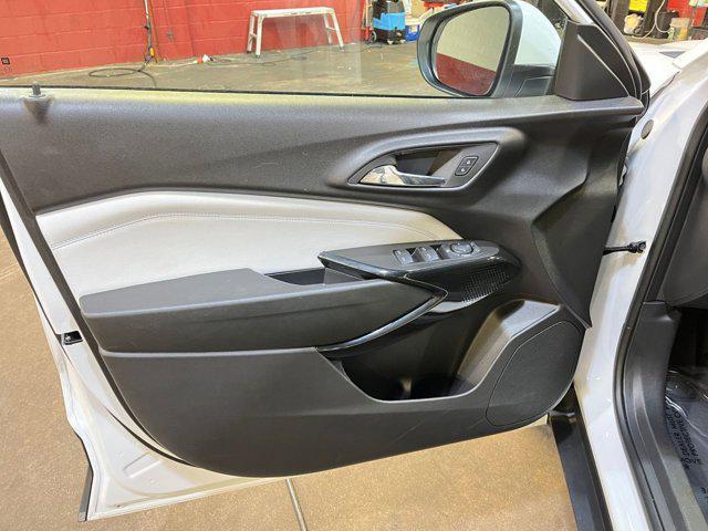 used 2025 Chevrolet Trax car, priced at $19,348