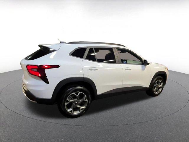 used 2025 Chevrolet Trax car, priced at $19,348