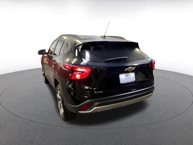 used 2025 Chevrolet Trax car, priced at $20,370