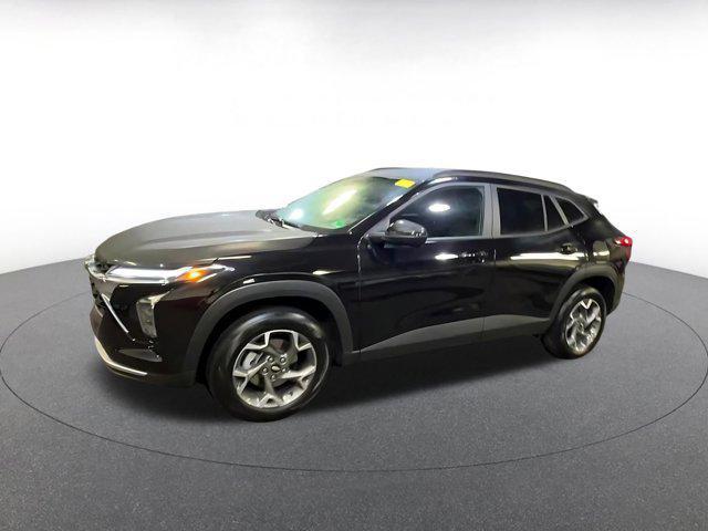 used 2025 Chevrolet Trax car, priced at $20,370