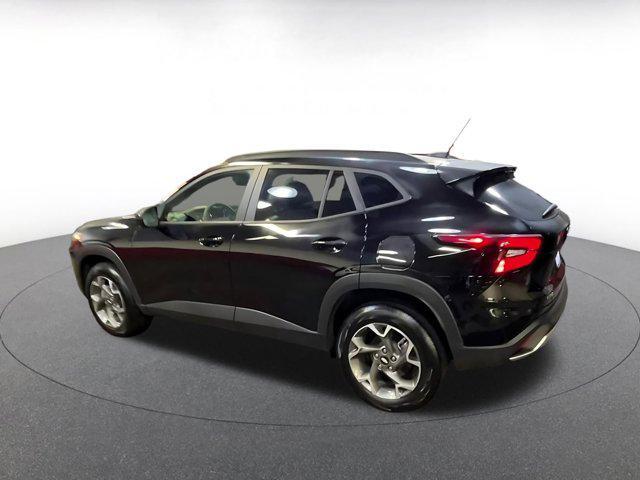 used 2025 Chevrolet Trax car, priced at $20,370