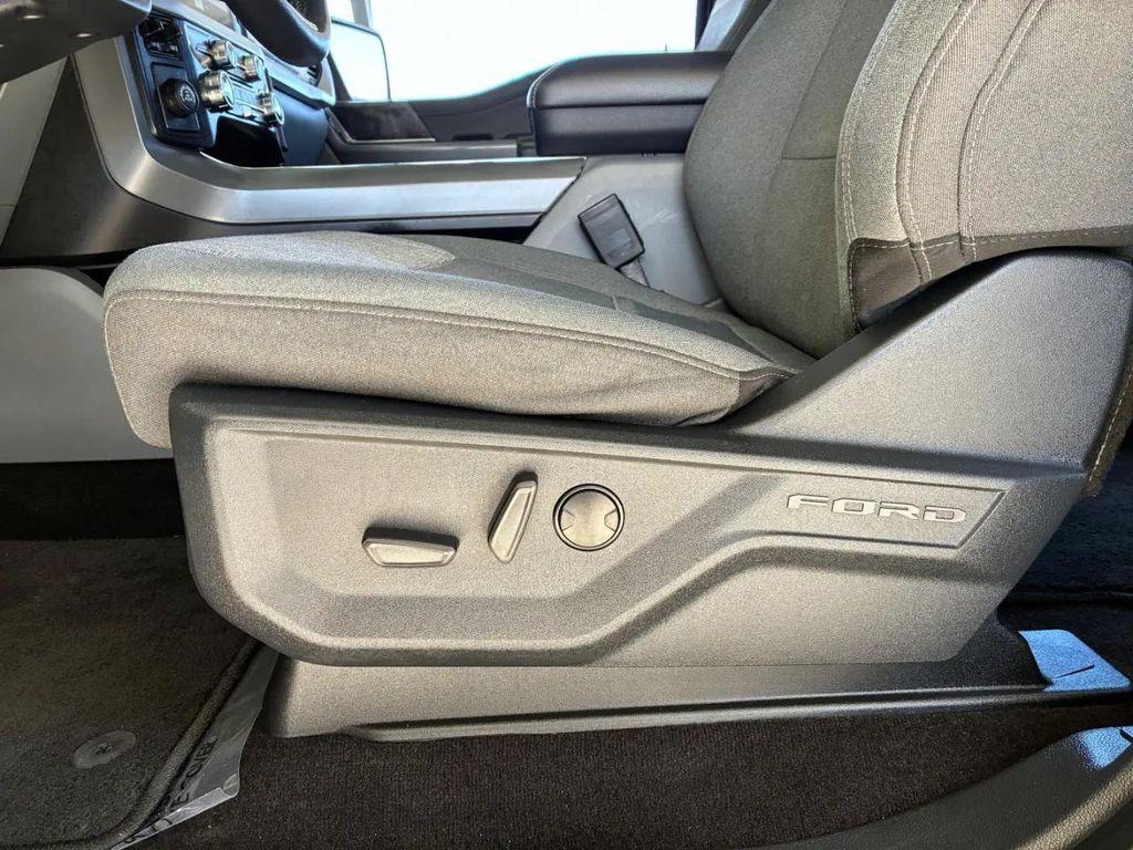 used 2021 Ford F-150 car, priced at $32,900