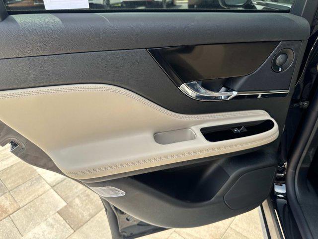 new 2025 Lincoln Corsair car, priced at $53,924