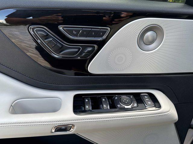 used 2025 Lincoln Aviator car, priced at $62,800