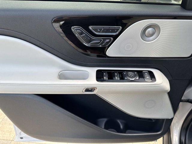 used 2025 Lincoln Aviator car, priced at $62,800