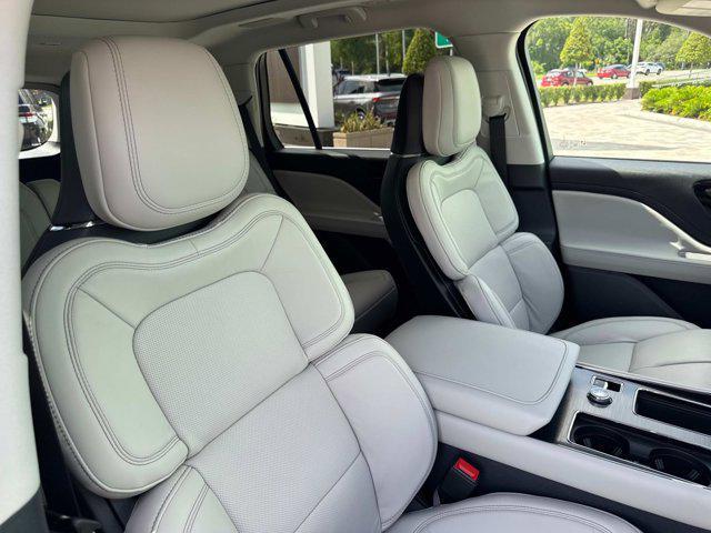 new 2025 Lincoln Aviator car, priced at $69,293