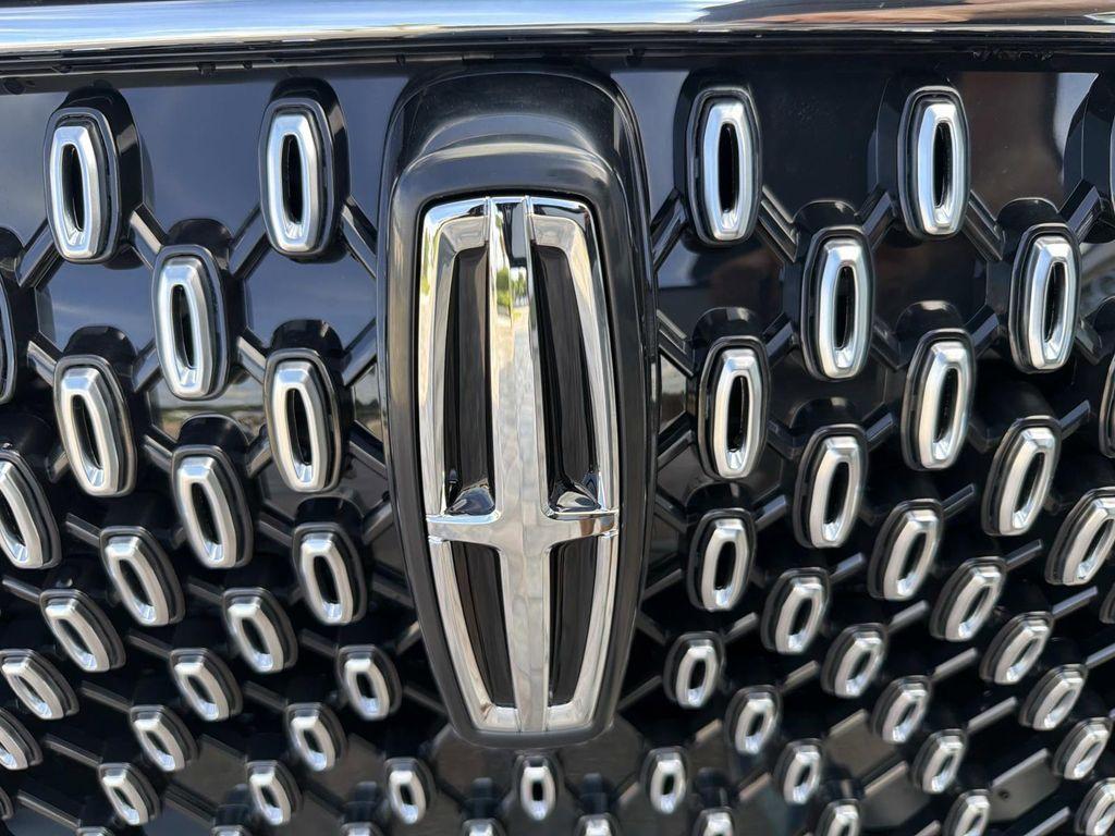 new 2026 Lincoln Aviator car, priced at $65,650