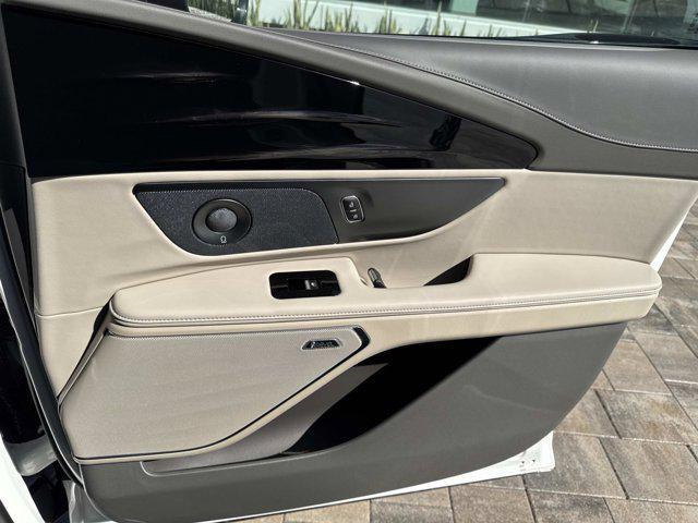 new 2025 Lincoln Nautilus car, priced at $65,784