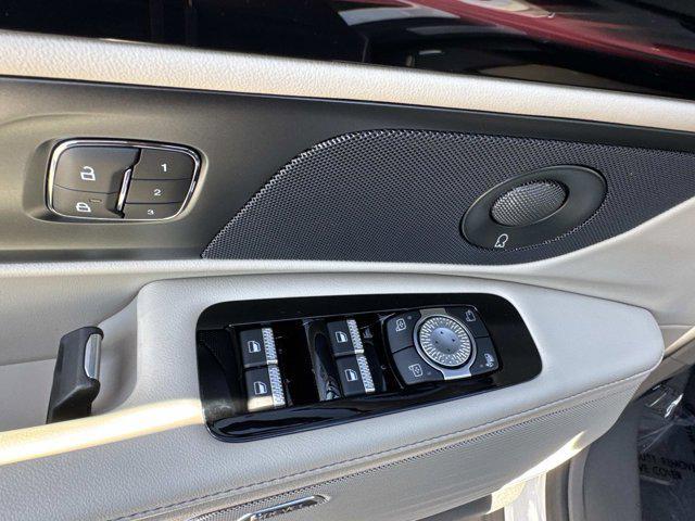 new 2025 Lincoln Nautilus car, priced at $65,784