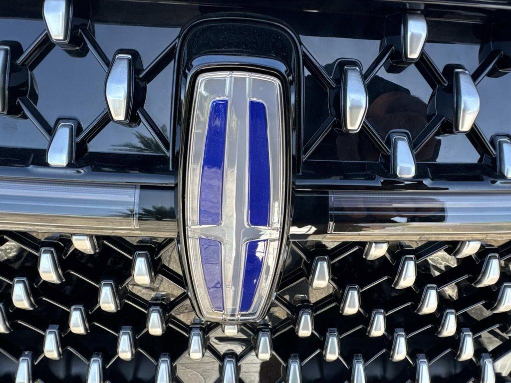new 2026 Lincoln Nautilus car, priced at $67,175