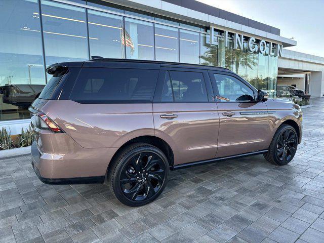new 2025 Lincoln Navigator car, priced at $120,704