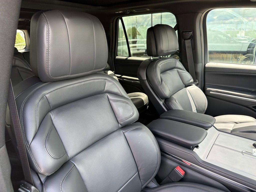 new 2026 Lincoln Navigator car, priced at $105,887