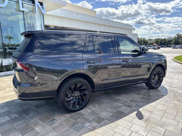 new 2025 Lincoln Navigator car, priced at $101,511