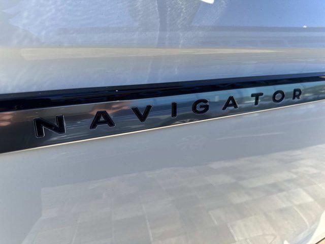 new 2025 Lincoln Navigator car, priced at $102,797