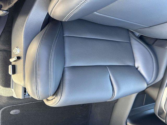 new 2025 Lincoln Navigator car, priced at $102,797