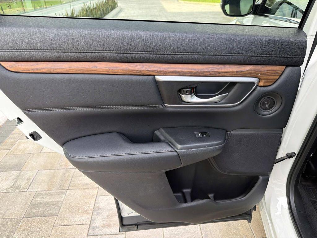 used 2017 Honda CR-V car, priced at $26,900