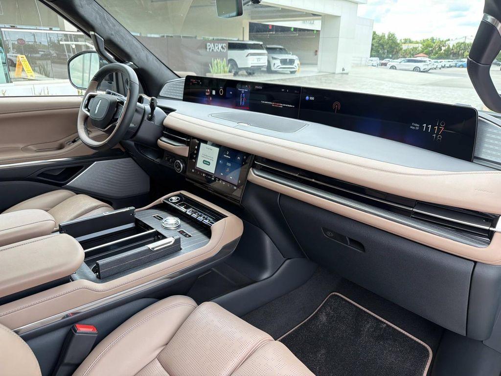 new 2026 Lincoln Navigator car, priced at $120,527