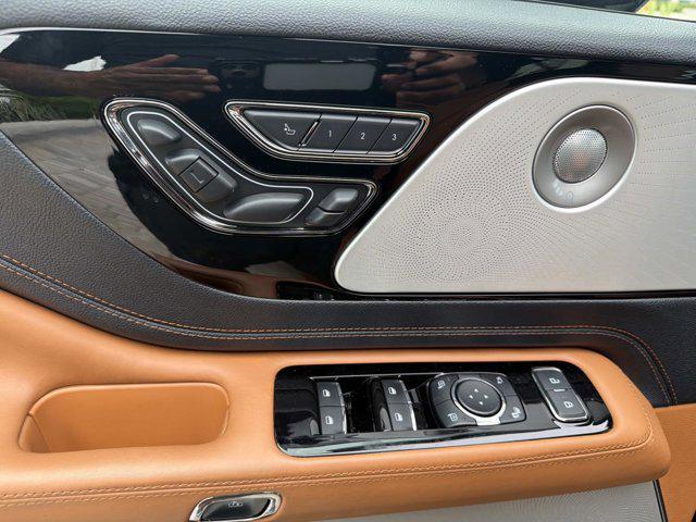 used 2025 Lincoln Aviator car, priced at $73,800