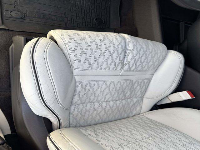 used 2022 Lincoln Navigator car, priced at $67,300