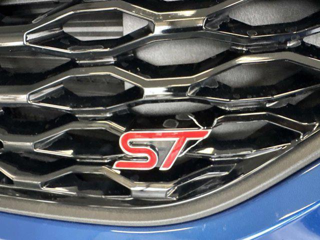 used 2023 Ford Explorer car, priced at $42,900