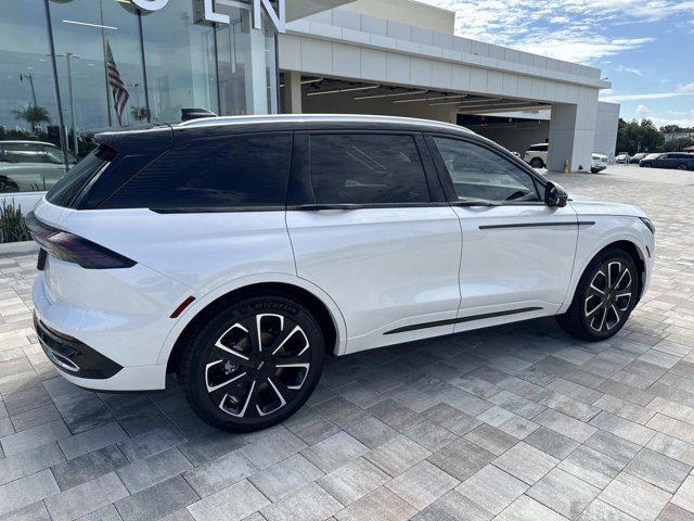 new 2025 Lincoln Nautilus car, priced at $69,821