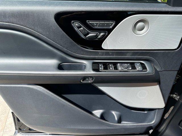 new 2025 Lincoln Aviator car, priced at $77,080