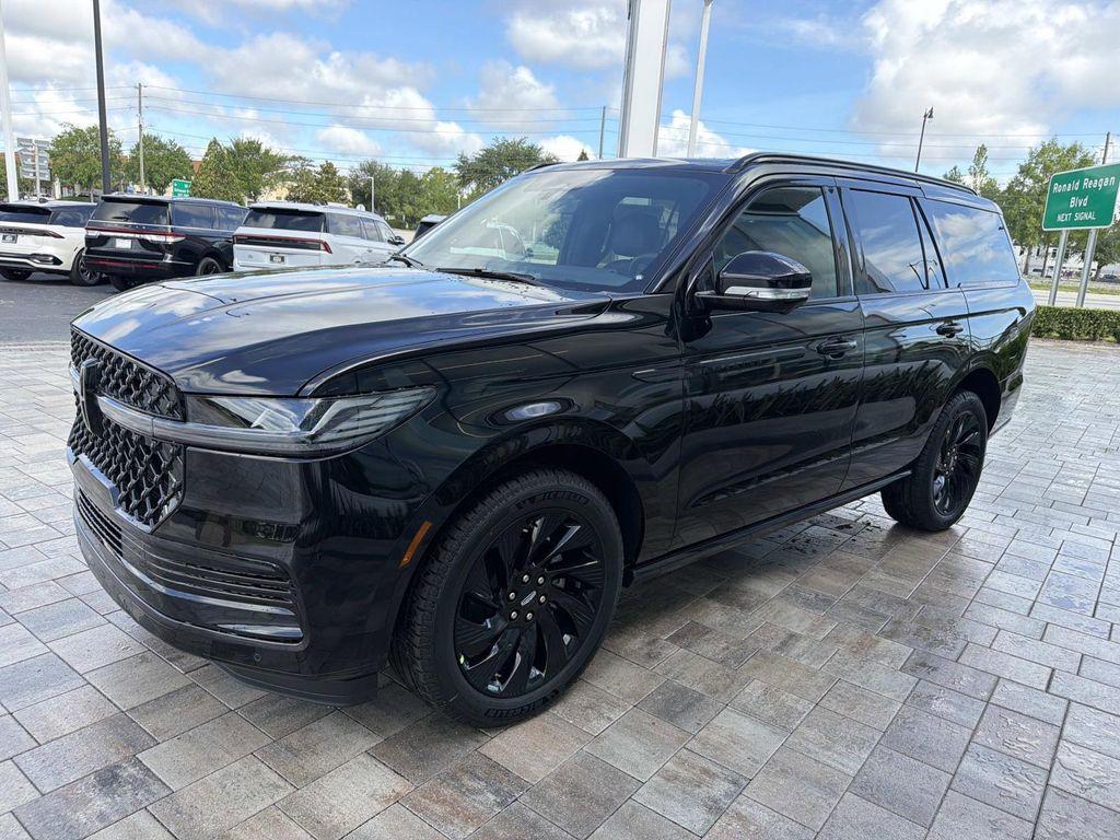 new 2026 Lincoln Navigator car, priced at $98,613