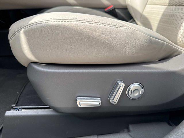 used 2024 Lincoln Nautilus car, priced at $47,900