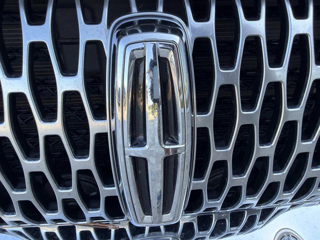 used 2022 Lincoln Nautilus car, priced at $27,995