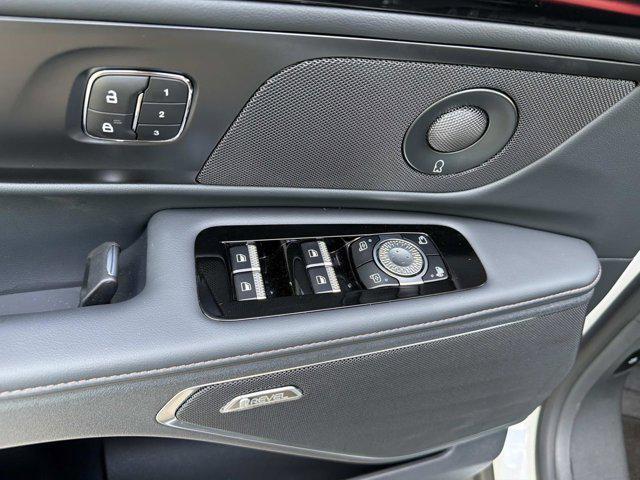 new 2026 Lincoln Nautilus car, priced at $62,151