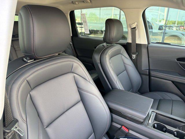 new 2026 Lincoln Nautilus car, priced at $62,151