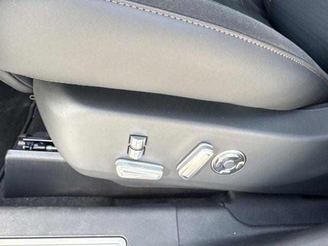 new 2025 Lincoln Nautilus car, priced at $72,461