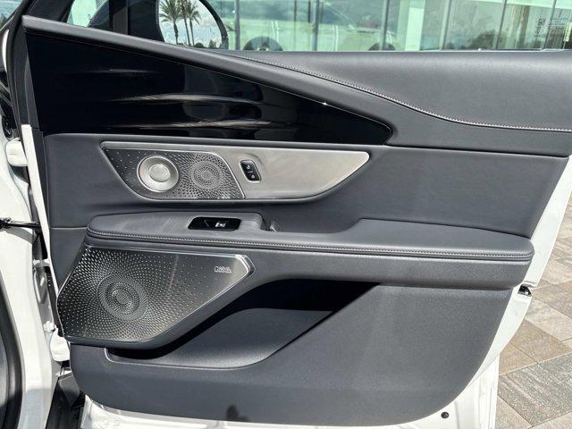 new 2025 Lincoln Nautilus car, priced at $72,461