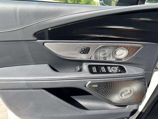 new 2025 Lincoln Nautilus car, priced at $72,461