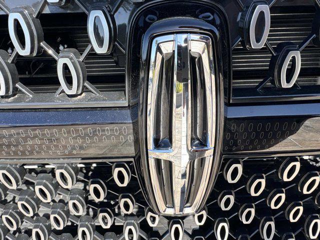 new 2026 Lincoln Navigator car, priced at $112,085