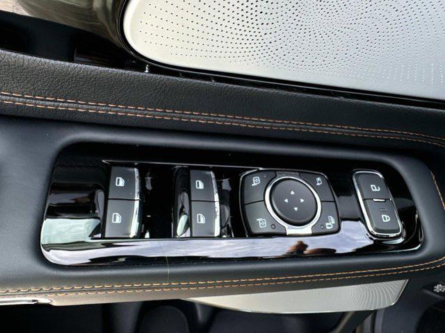 new 2025 Lincoln Aviator car, priced at $89,990