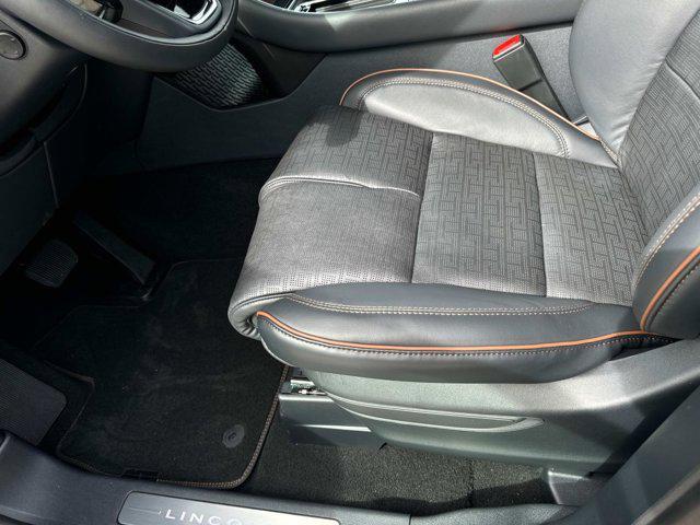 new 2025 Lincoln Aviator car, priced at $89,990