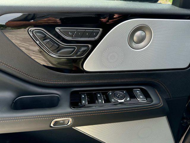 new 2025 Lincoln Aviator car, priced at $89,990