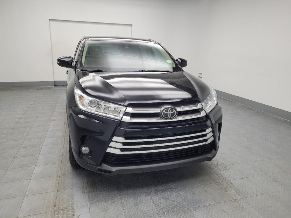 used 2018 Toyota Highlander car, priced at $21,695