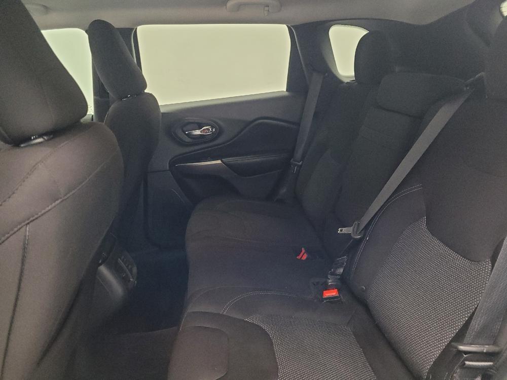 used 2019 Jeep Cherokee car, priced at $15,795