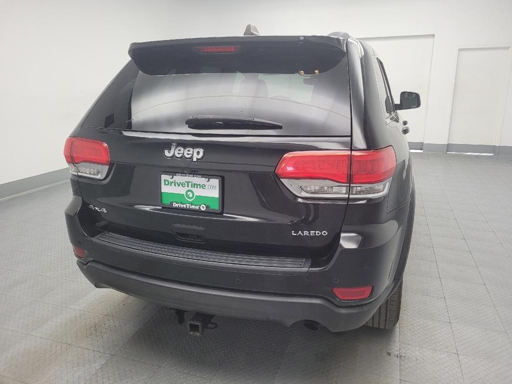 used 2017 Jeep Grand Cherokee car, priced at $15,195
