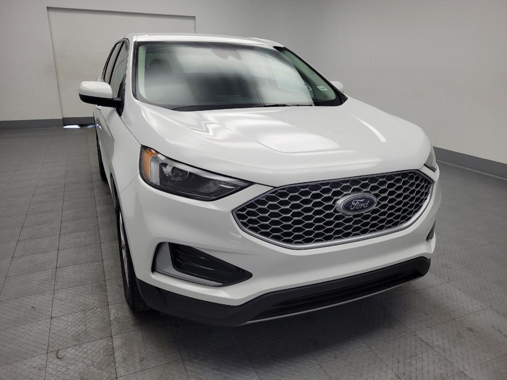 used 2024 Ford Edge car, priced at $26,195