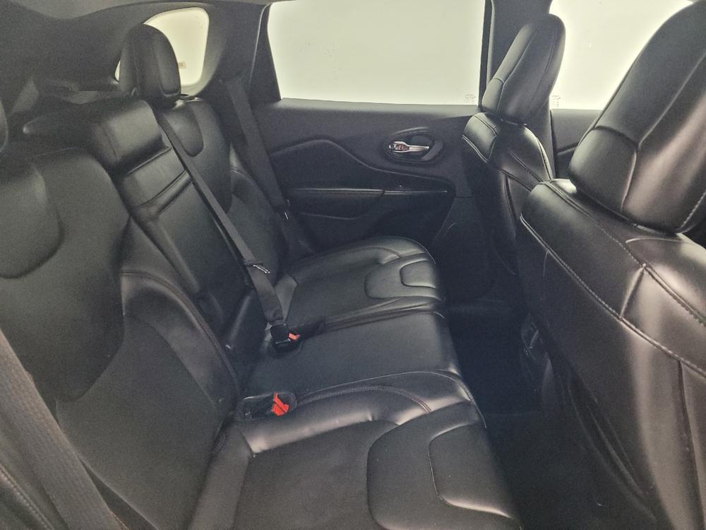 used 2019 Jeep Cherokee car, priced at $18,495